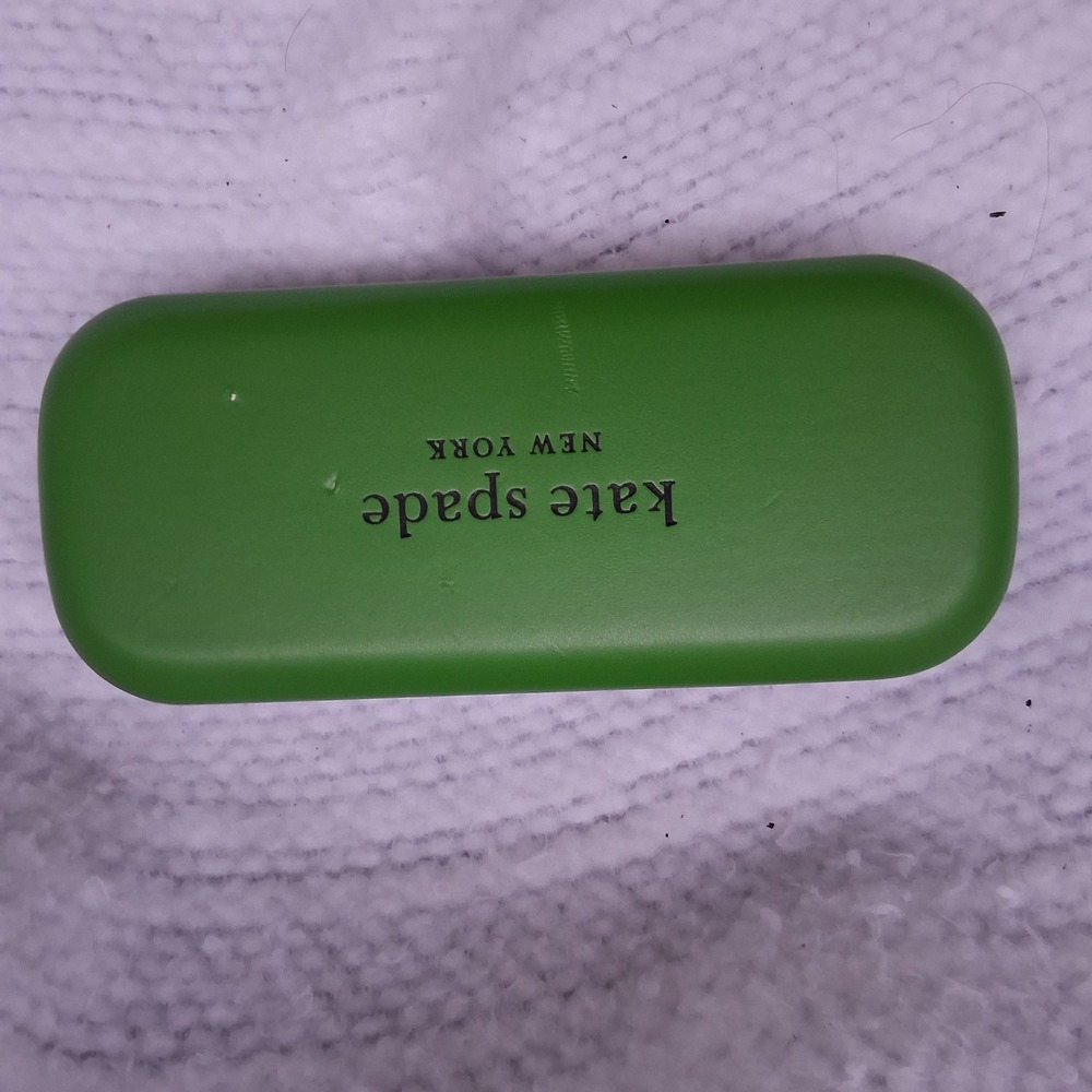 Kate Spade New York Green and Black Hard Clam Shell Eyeglass Case